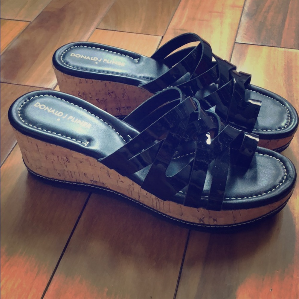 Donald J Pliner patent cork wedges